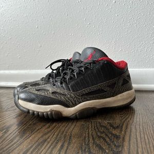 Men’s Jordan 11 Low IE Bred - Size 10.5
